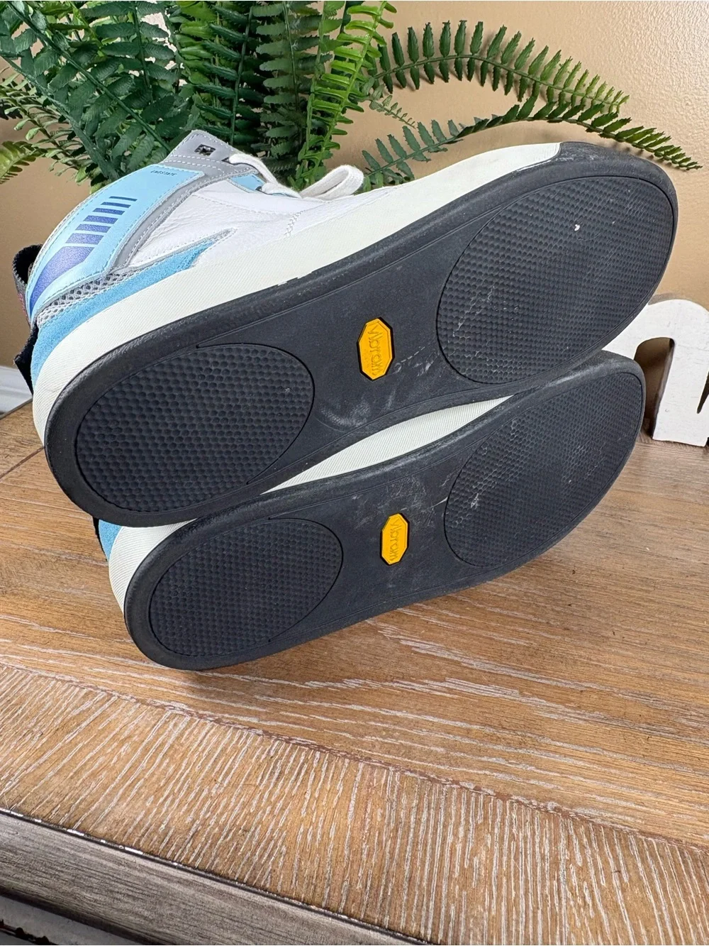 Limited Edition ROMAIN GROSJEAN X endstate 8.5 Shoe